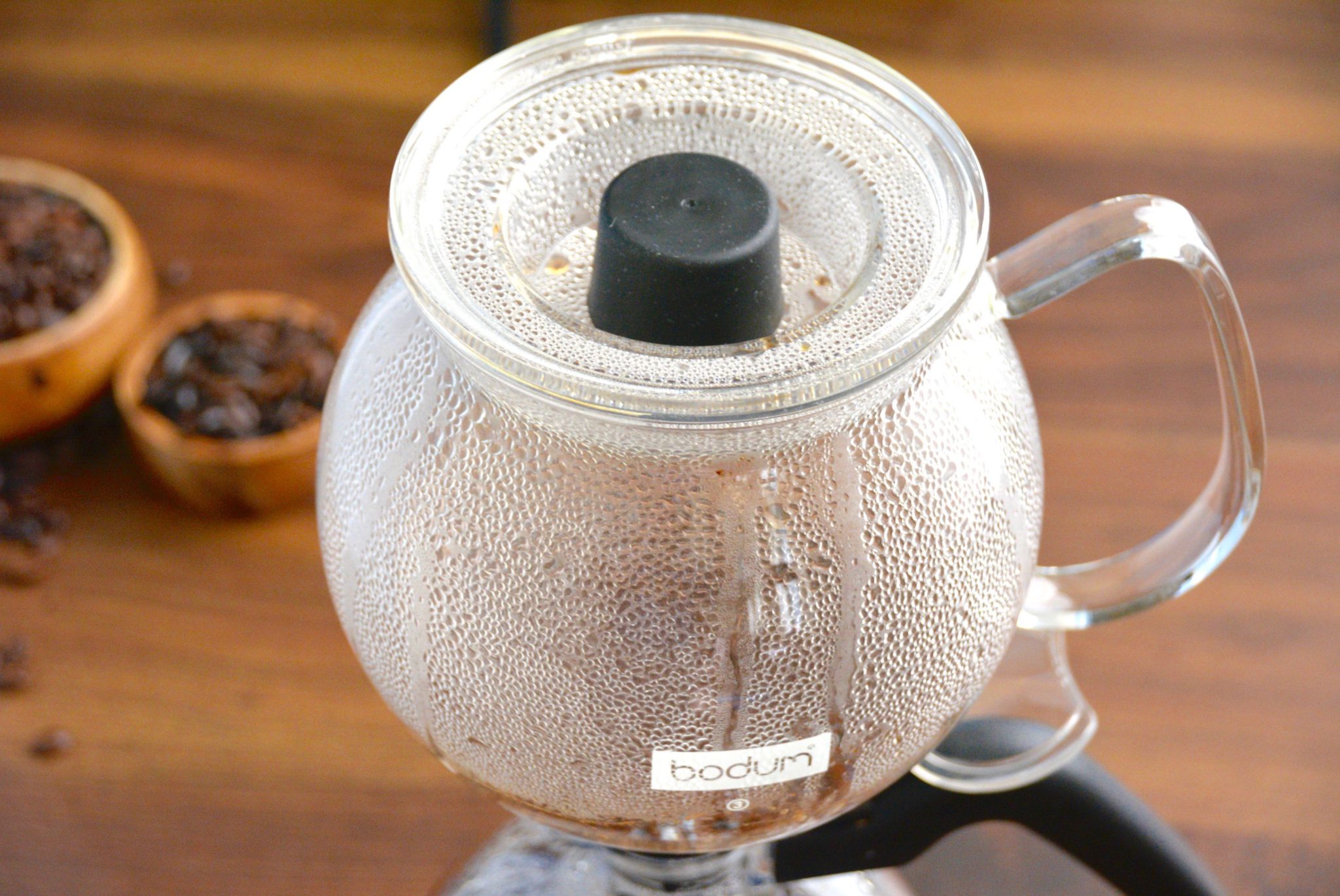 How To Brew Coffee Using A Vacuum Siphon Coffee Maker Recipe Included